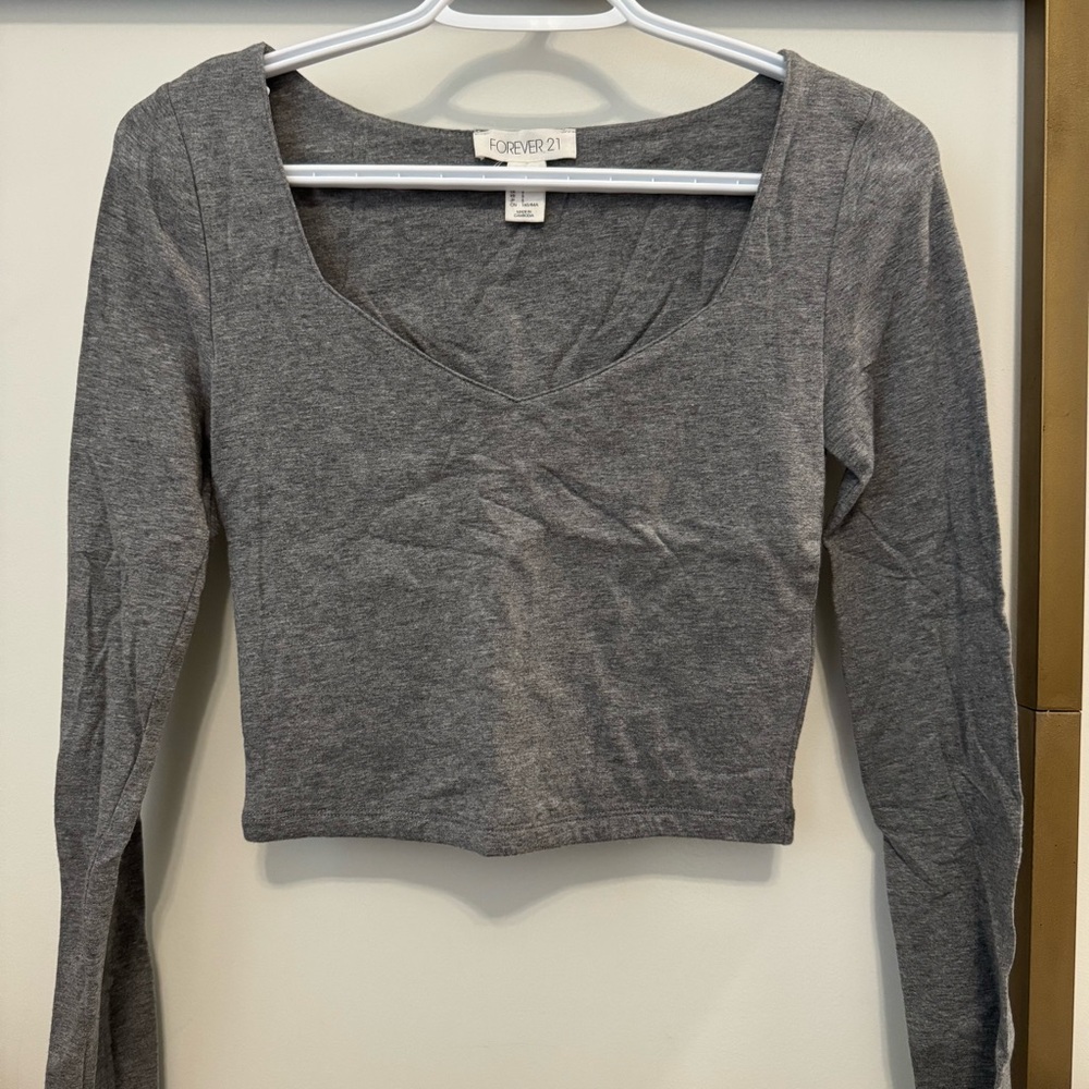 Forever 21 Cropped Long Sleeve Top